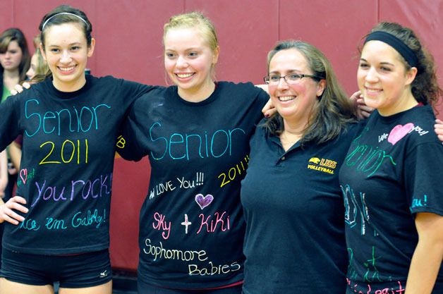 Lakewood high school volleyball seniors