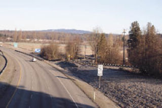 Island Crossing from Thompson Bridge.