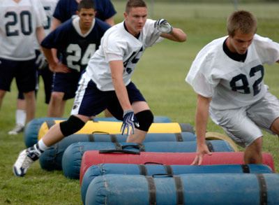 Linebacker Blake Petersen