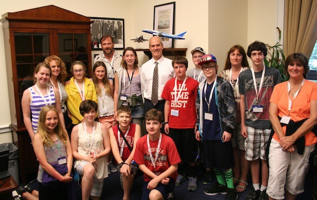 U.S. Rep. Rick Larsen meets with students from Lakewood Middle School in Washington