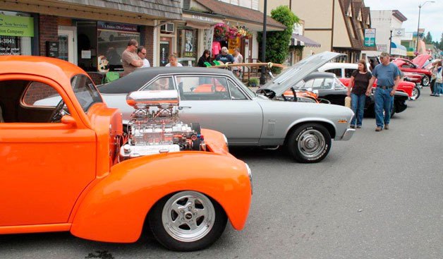 The 14th annual Show ‘N’ Shine in downtown Arlington quickly filled up the city’s streets on June 8.