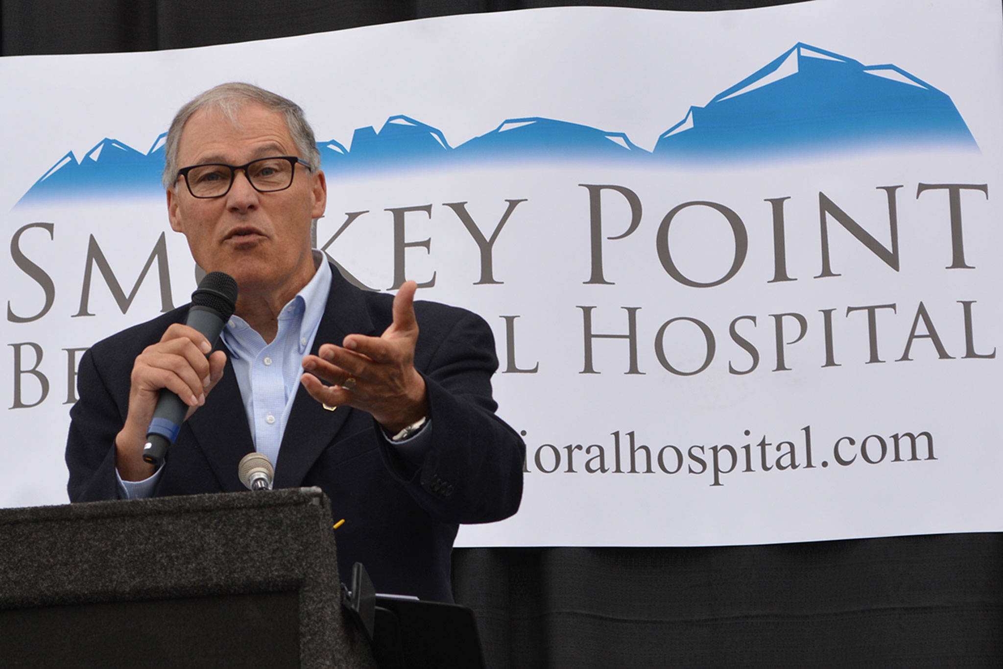 Governor helps open new 115-bed Smokey Point Behavioral Hospital (slide show)