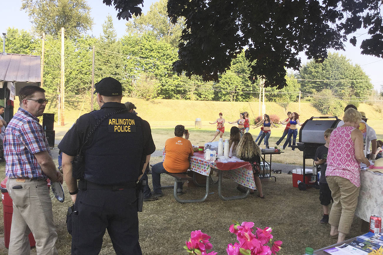 Arlington neighbors get outdoors together for National Night Out