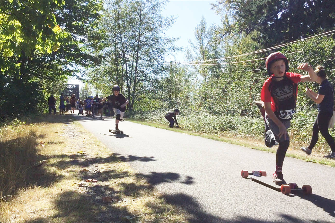 Skateboard racing speeds into Arlington for Centennial Sk8 Festival (slideshow)