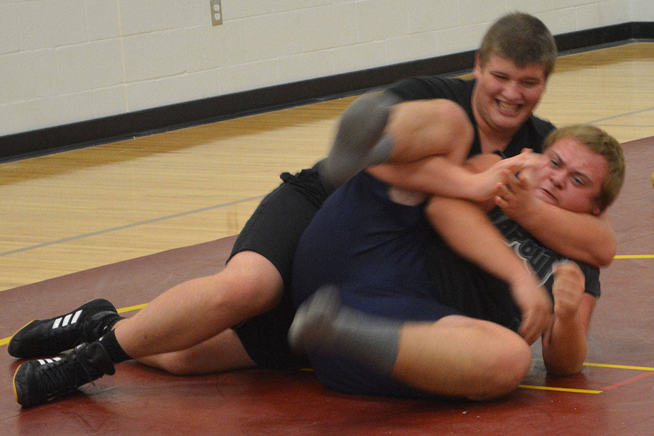 Lakewood wrestlers getting in shape (slide show)