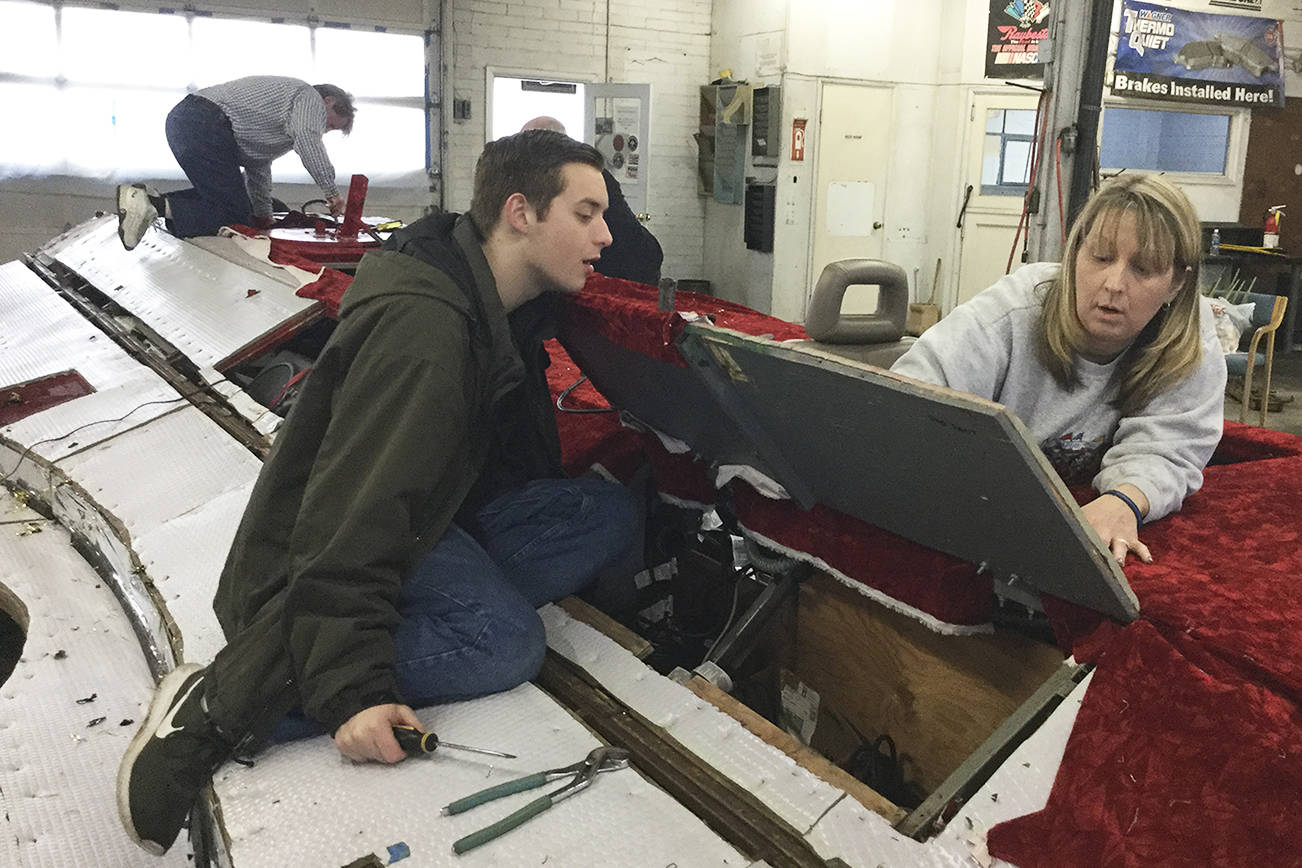 Volunteers build Strawberry Festival float for another busy parade season